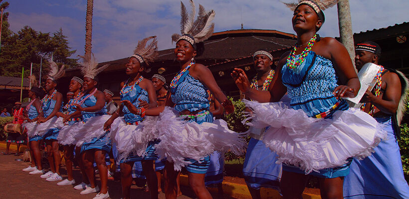 Kenya: Cultural , Traditional Dance & Kobe Beads Factory Tour Experience