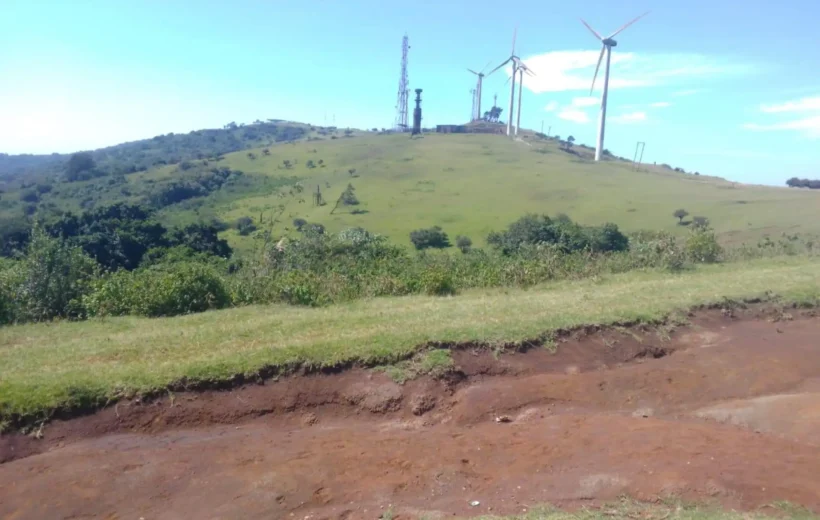 Ngong Hills Hiking and Zip Lining Tour