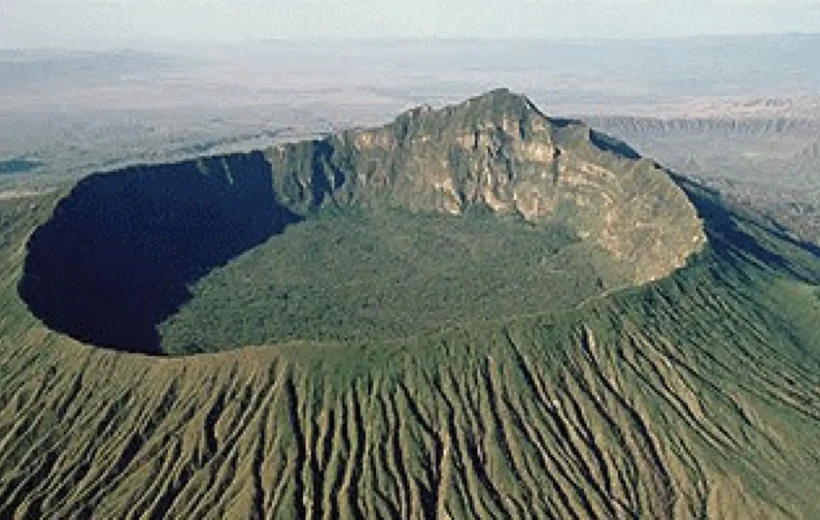 From Nairobi: Crater Lake Game Sanctuary Private Tour